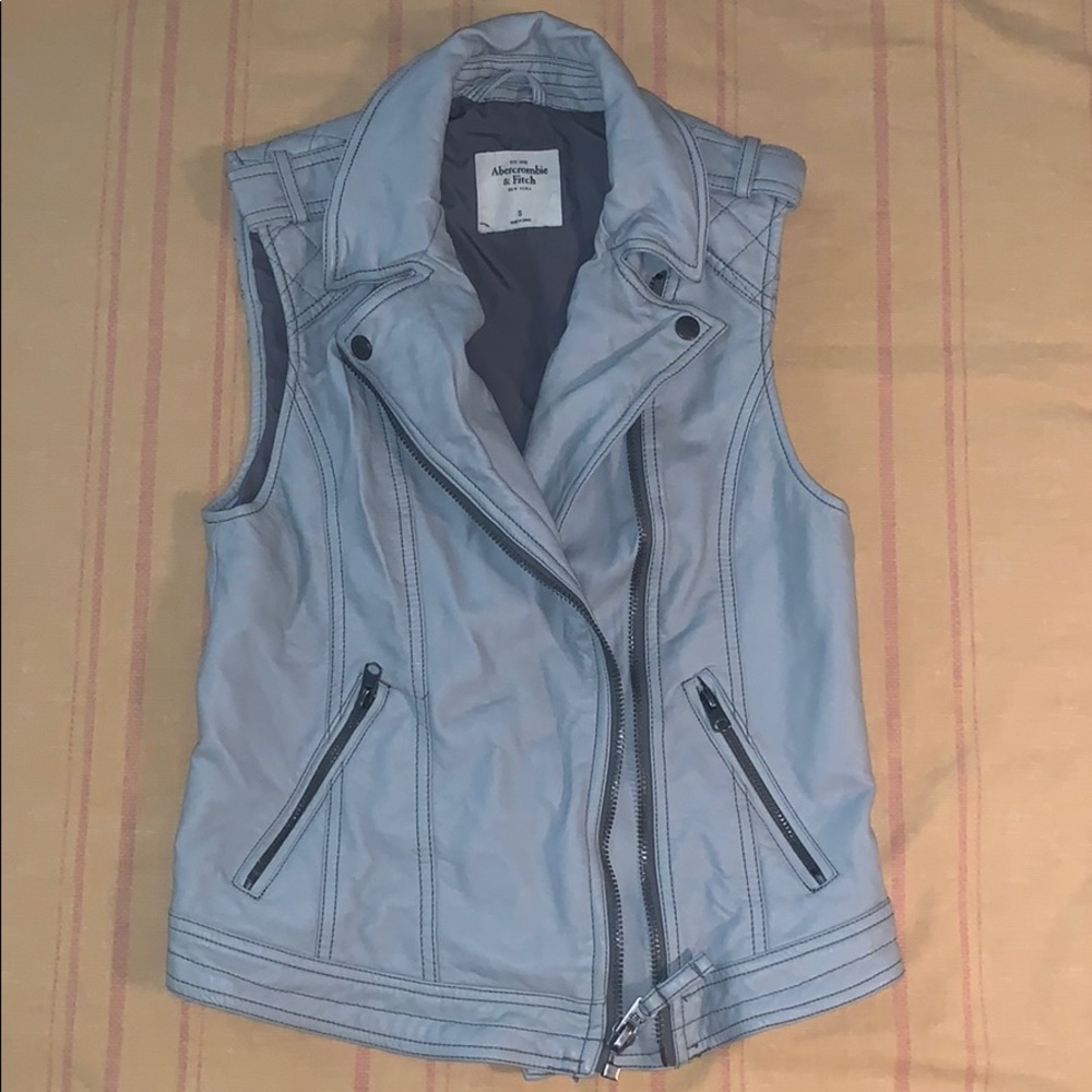 Abercrombie Lt. Grey soft leather Vest/Jacket